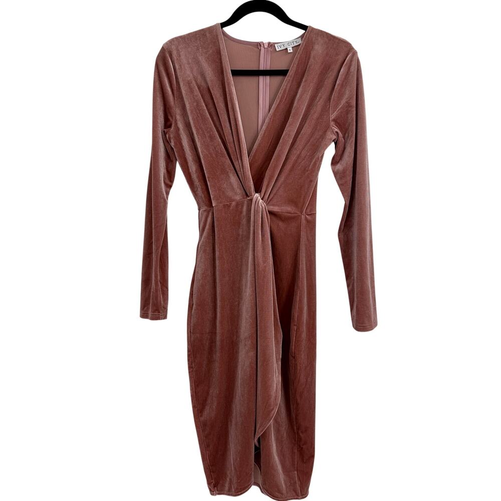Ivy City Co. Rylee Dress Blush Pink Velvet Surplice V-Neck Drape Elegant Size S